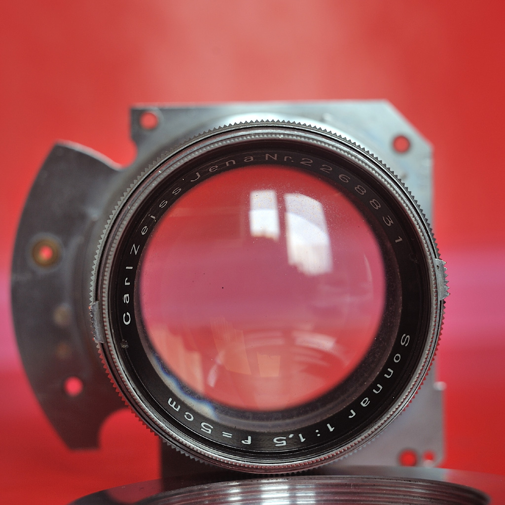 Sonnar 1,5/50mm Contax RF mount/ strange adapter!!!!!