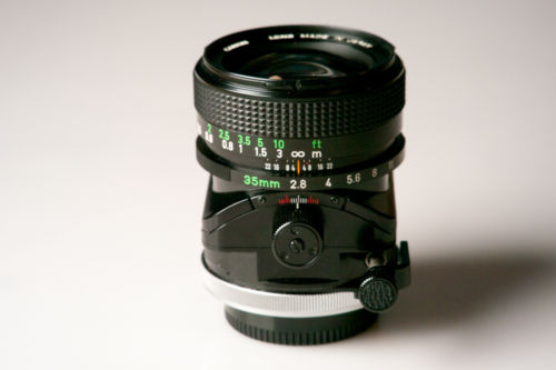 Canon TS 35mm f2.8 SSC Tilt Shift lens Mint condition (FD)