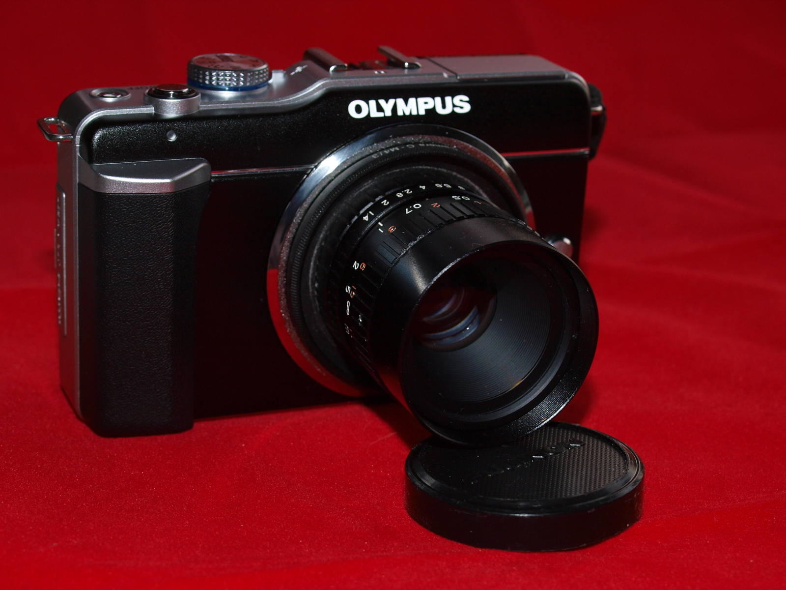 Fujinon-TV 25mm F1.4 lens on Olympus EPL-1