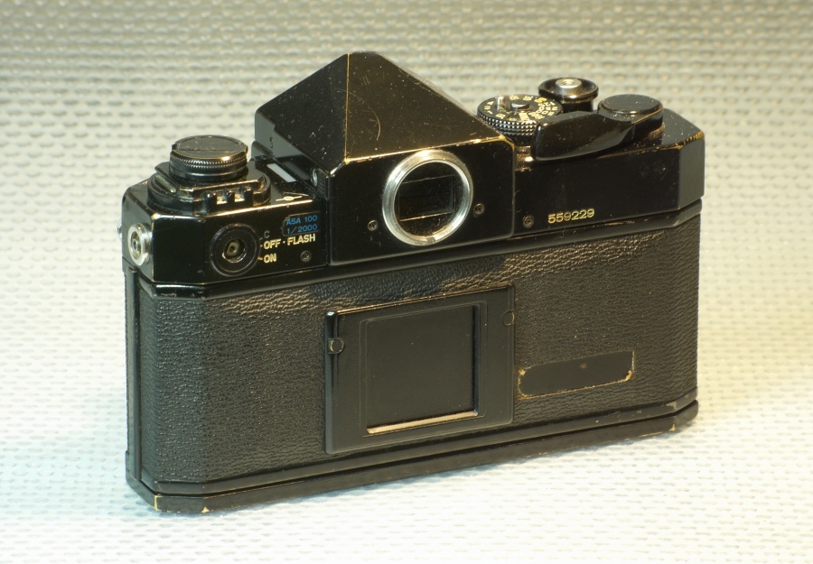 Canon F1n body for sale