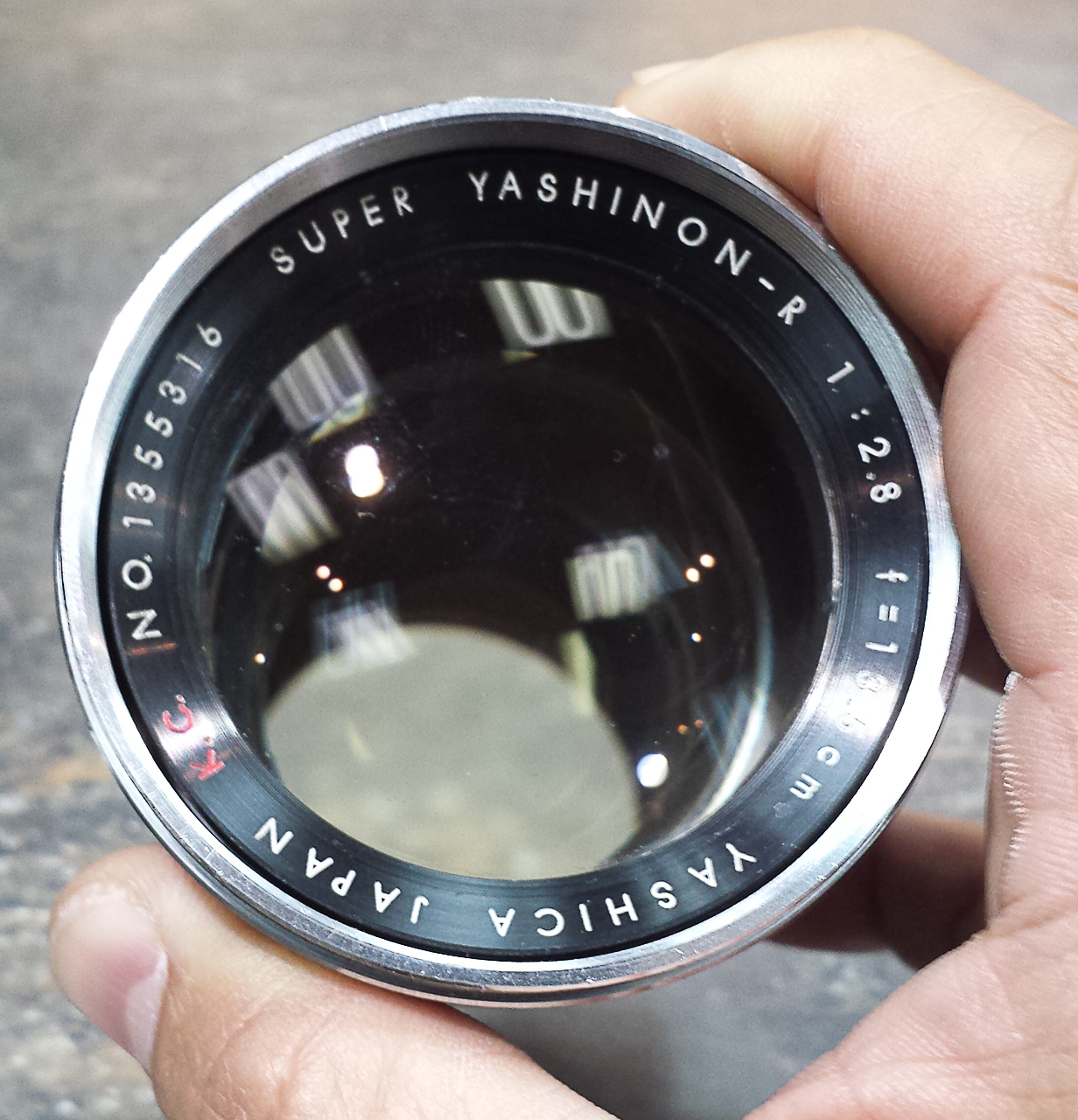 Super Yashinon-R 1:2.8 fu003d13.5cm Yashica Japan K.C.